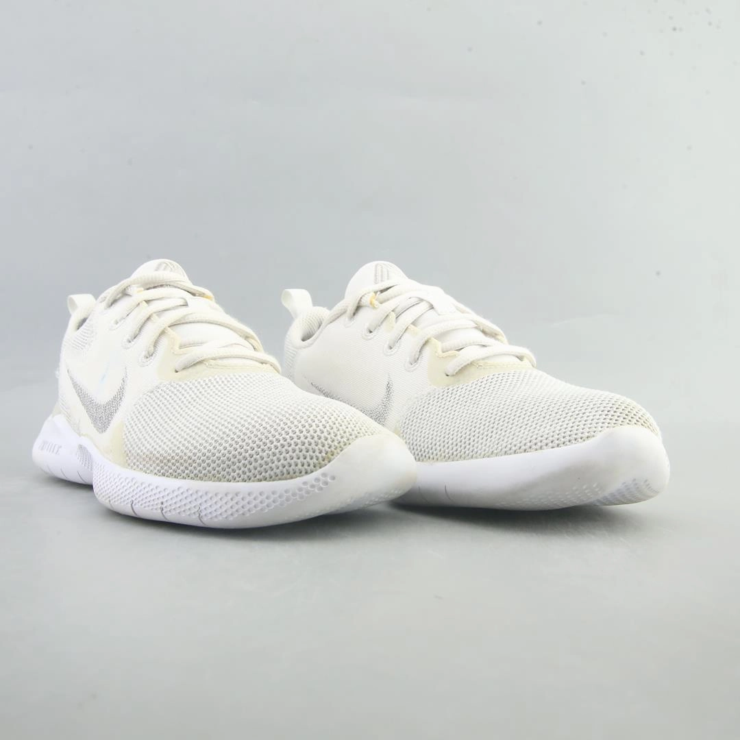 NIKE FLEX EXPERIENCE RUN 10 Hill Running Shoes
