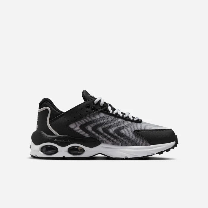 Nike Air Max TW DQ0296-001 Sneakers Kids Black White Athletic Running Shoes Best Sneakers Gym