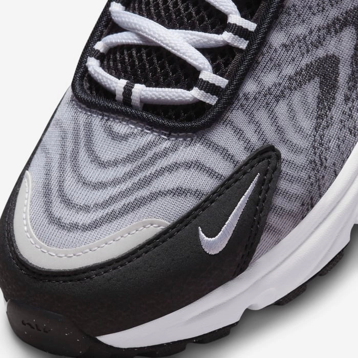 Nike Air Max TW DQ0296-001 Sneakers Kids Black White Athletic Running Shoes Best Pregnancy Sneakers
