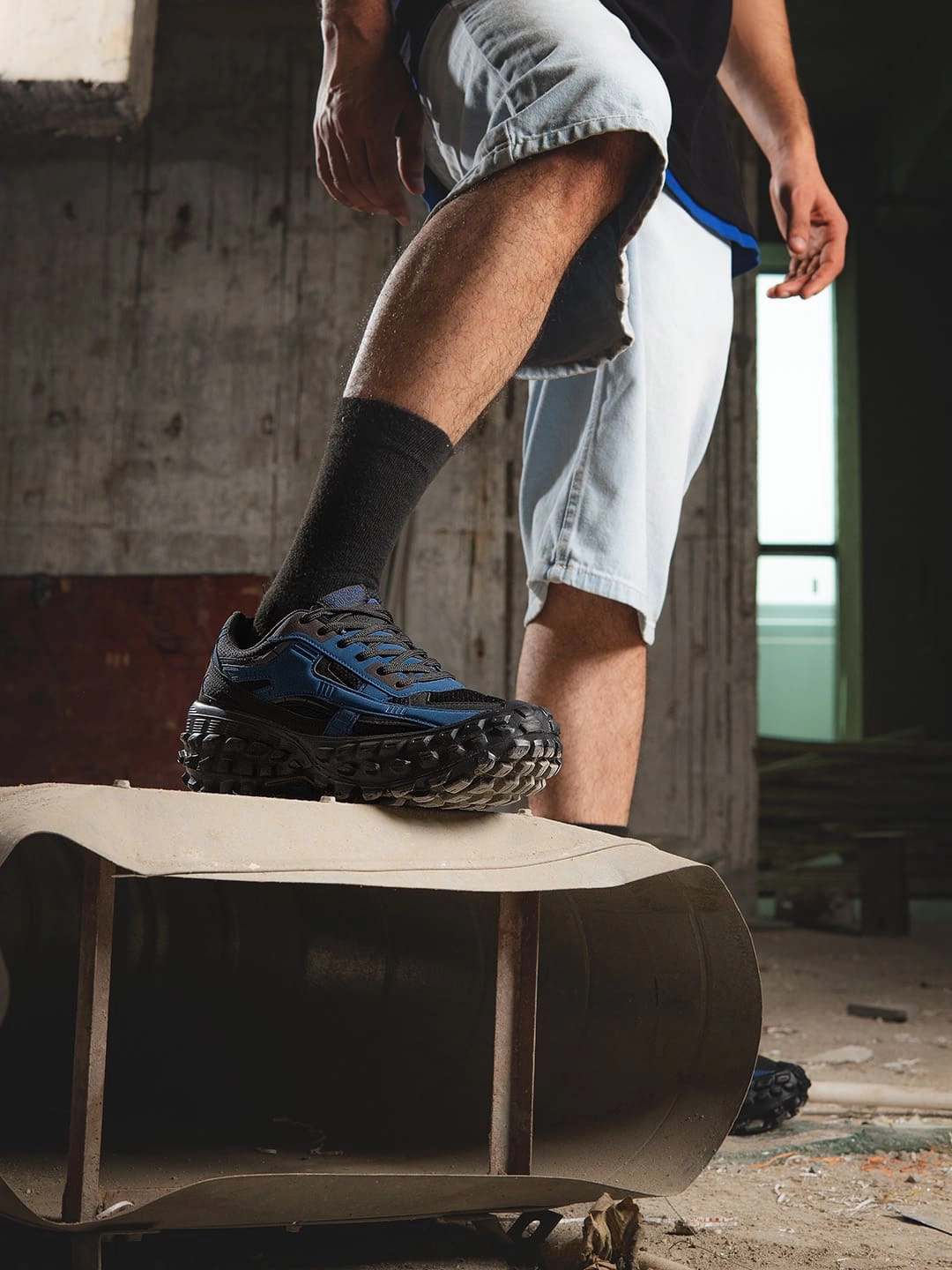 COLOSSUS Softwalk Casual Shoes