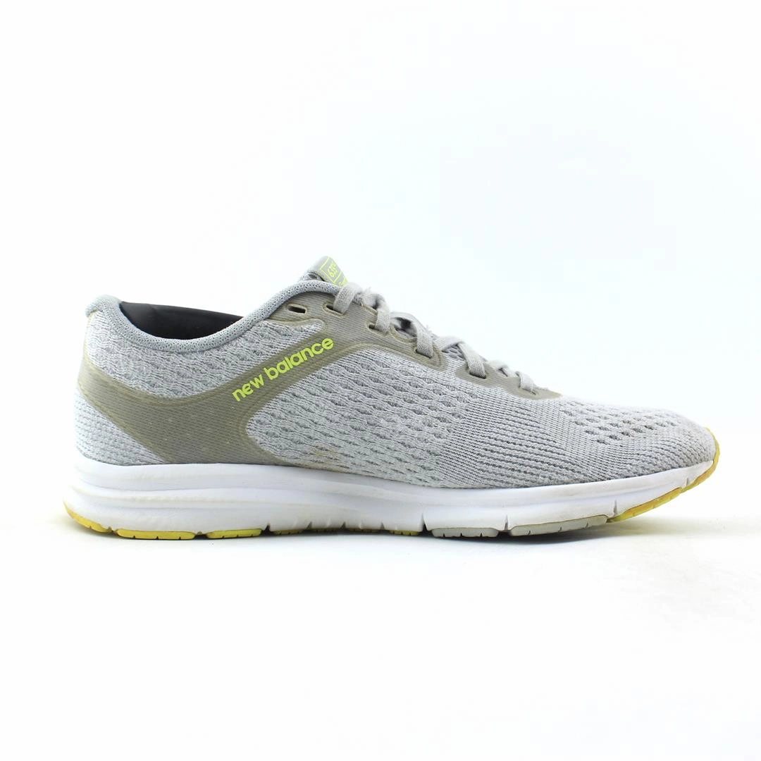 Men's New Balance Non Slip Shoes NEW BALANCE 635V2