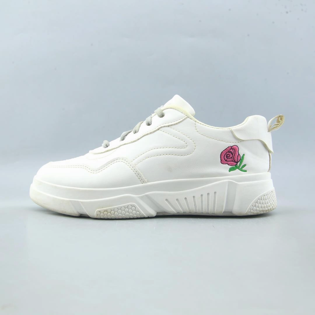 AMERICAN BRAND . Olukai Lae'ahi Casual Shoes