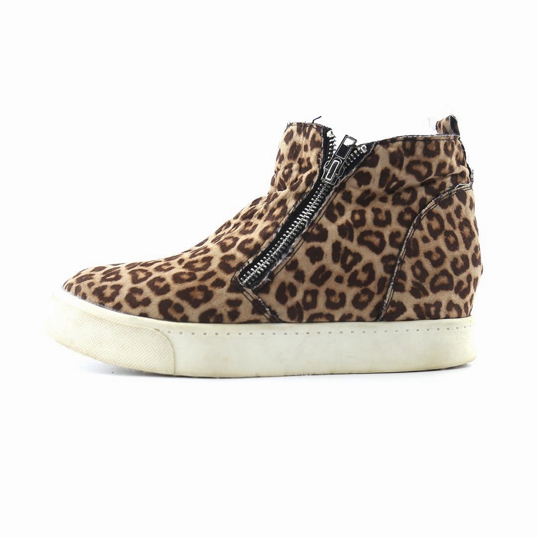 SODA  . Shoes For Casual Friday