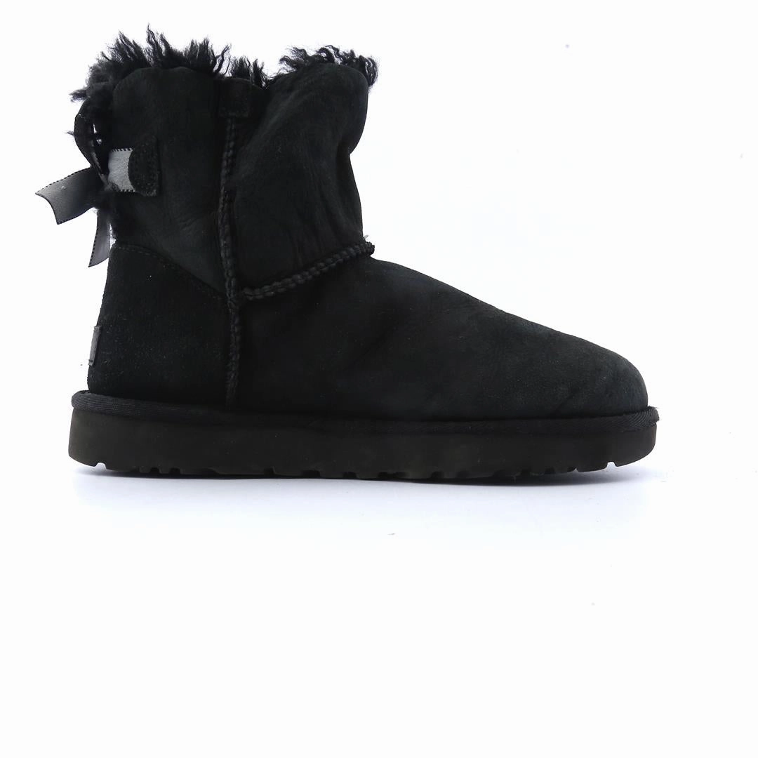 UGG  MINI BAILEY BOW II Sports And Casual Shoes