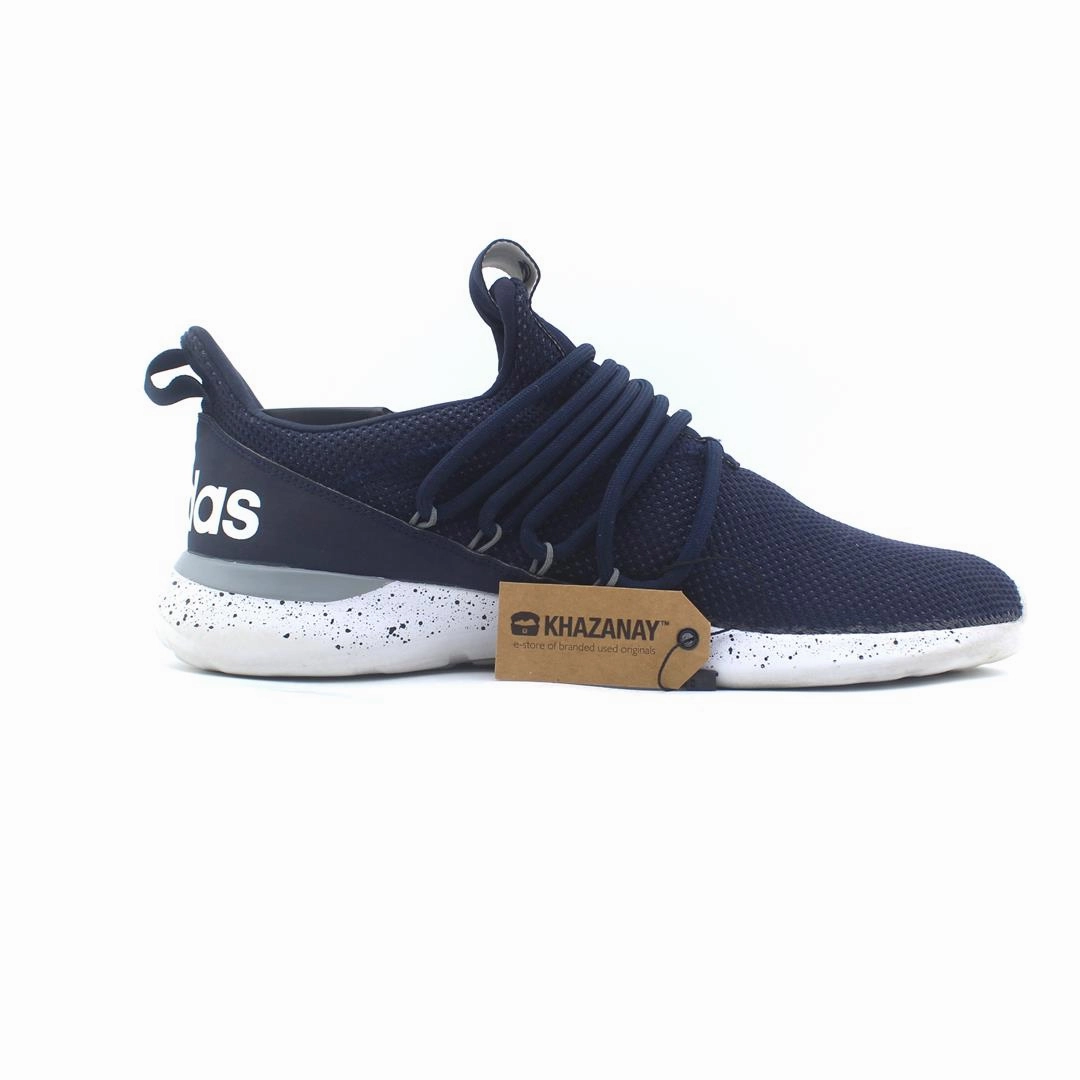 ADIDAS CLOUD FOAM Jeans And Running Shoes