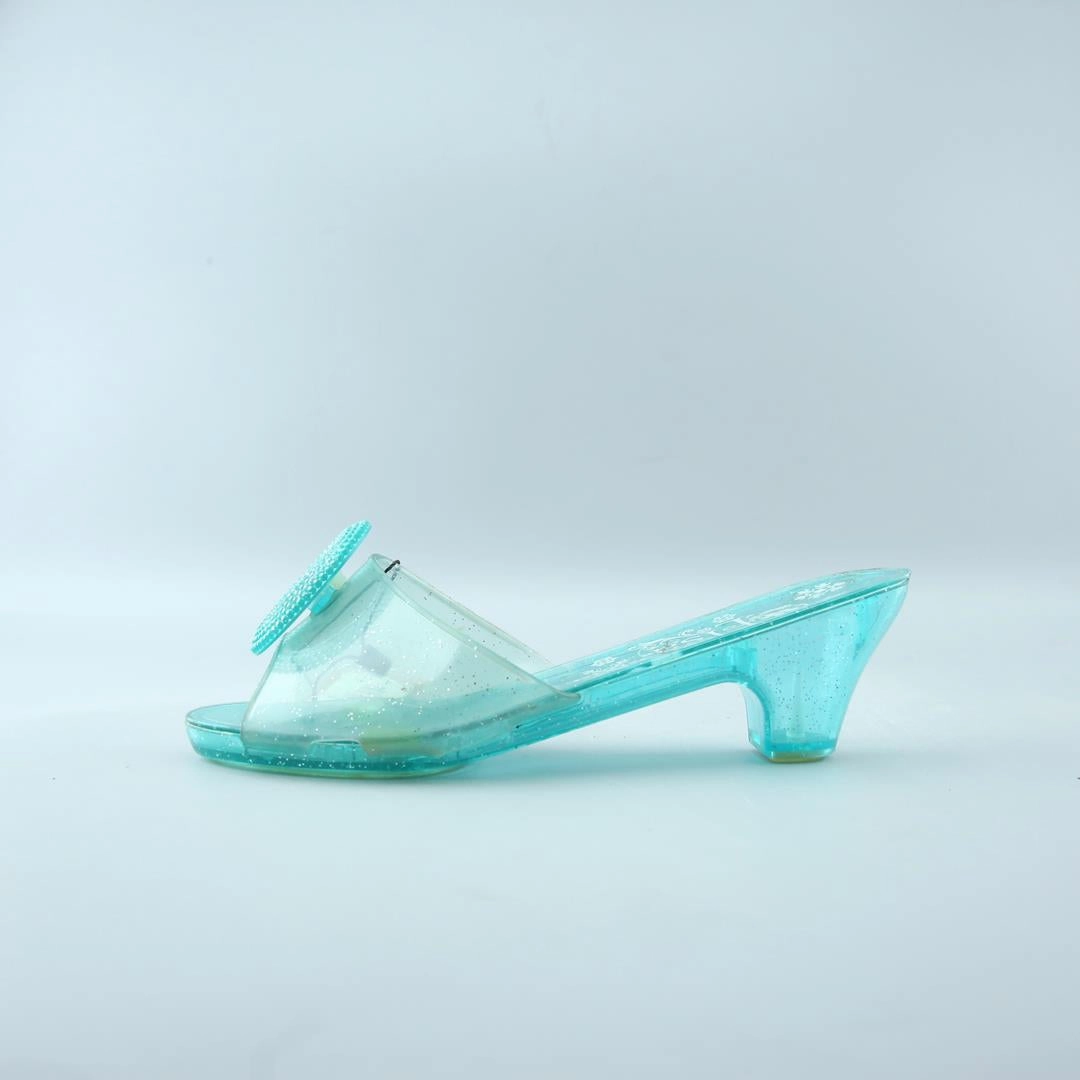 ELSA . Fuzzy Bear Slippers