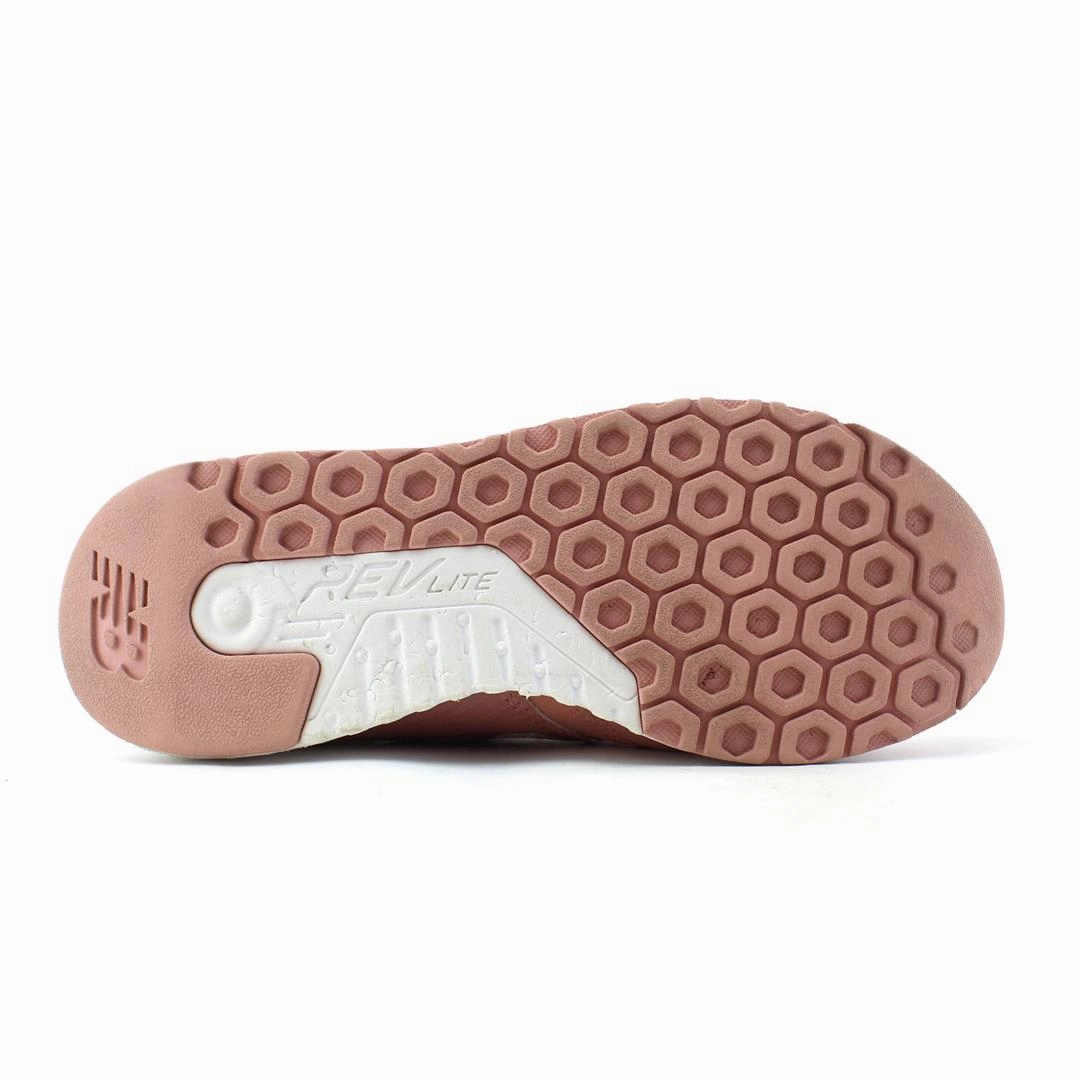 NEW BALANCE 247 New Balance Women's Velo V3 Turf Softball Shoes