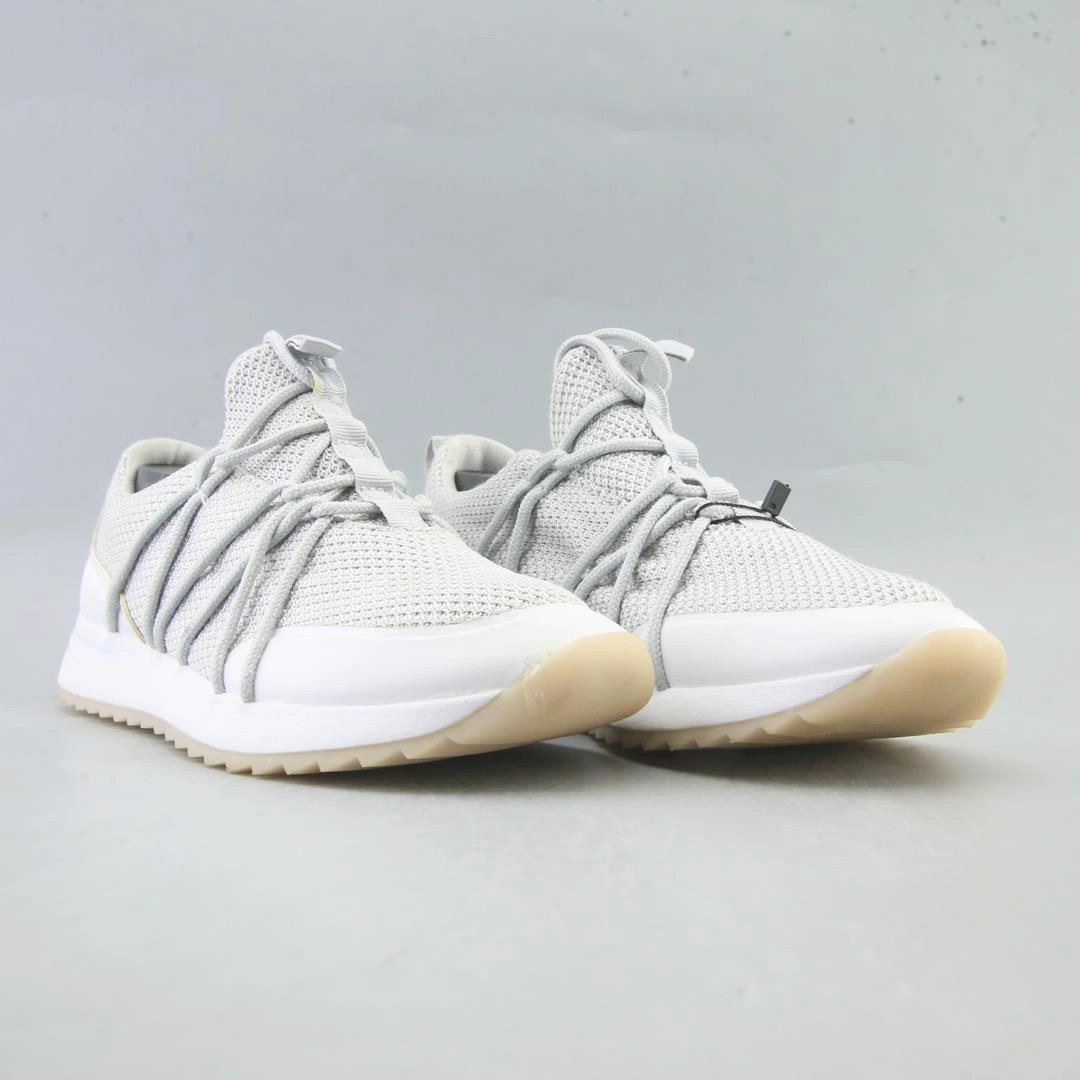 CUSHION FIT  . Fuelcell Supercomp Trainer V2 Running Shoe