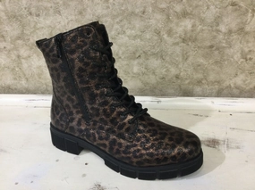 D2S72 Styles For Boots