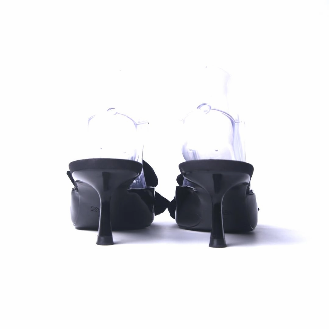 Chunky High Heel Shoes ZARA. .