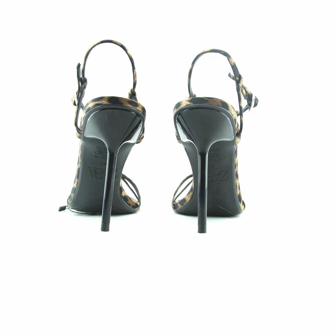 ZARA. . Pretty High Heels