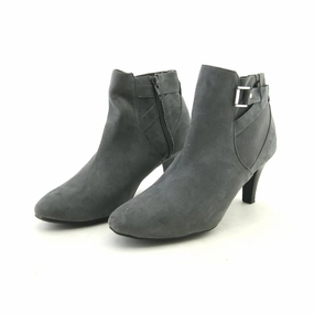 DEXFLEX COMFORT . Oscar De La Hoya High Heels