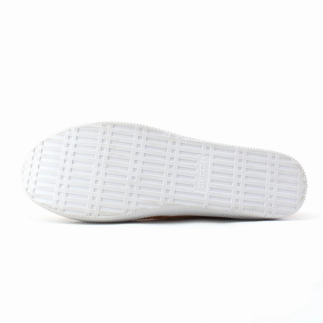 DIVIDED . Casual Shoes Slip On Shoes