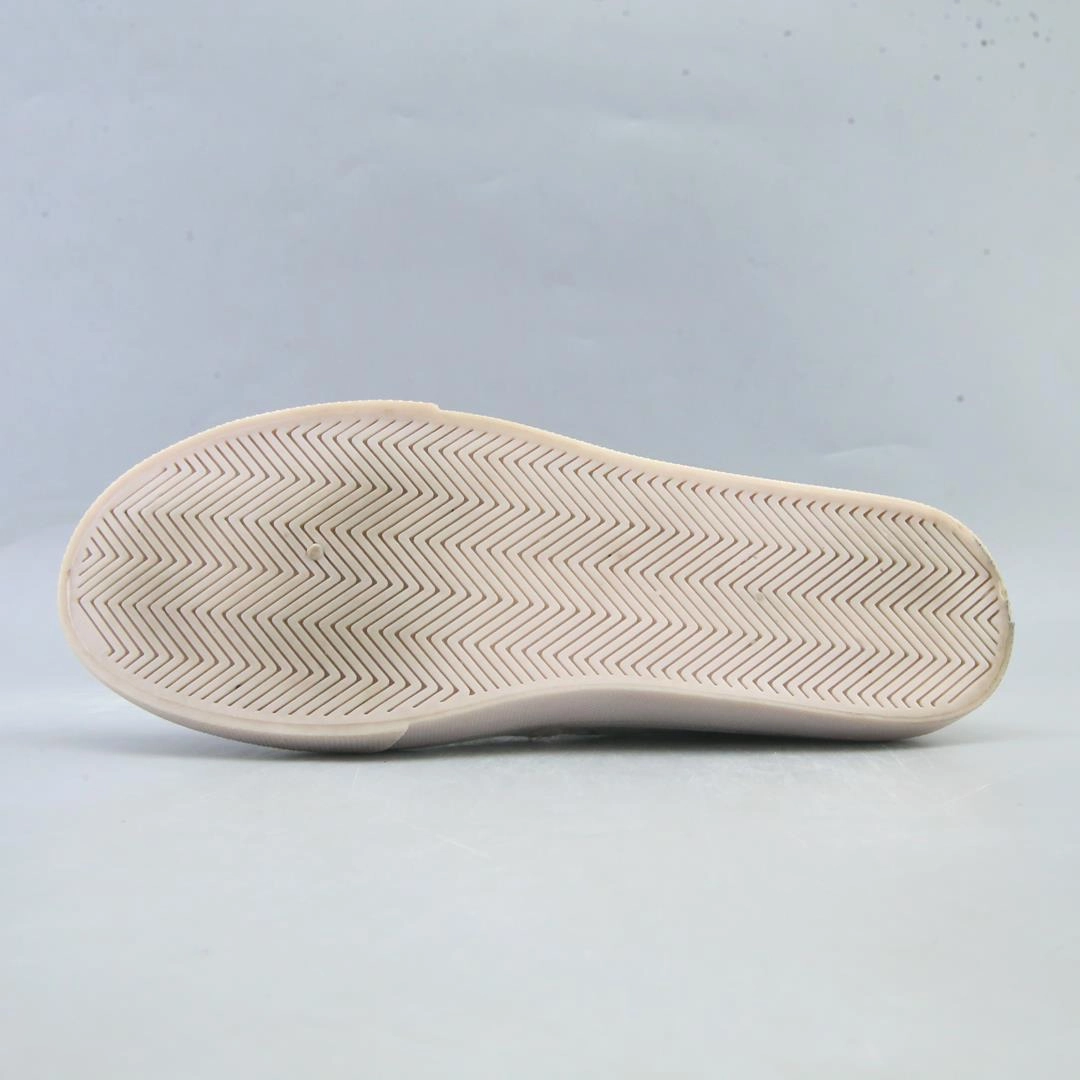 DIVIDED AUTHENTIC Casual Shoes Wear Skinny Jeans