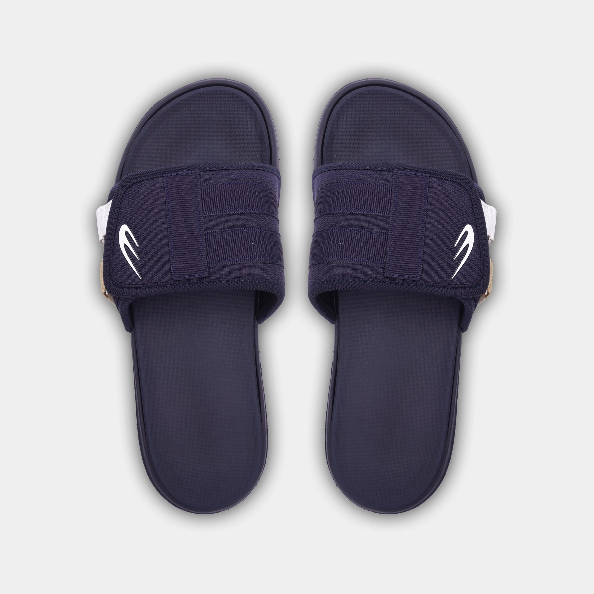 Magellan Slippers YIELD SLIDER