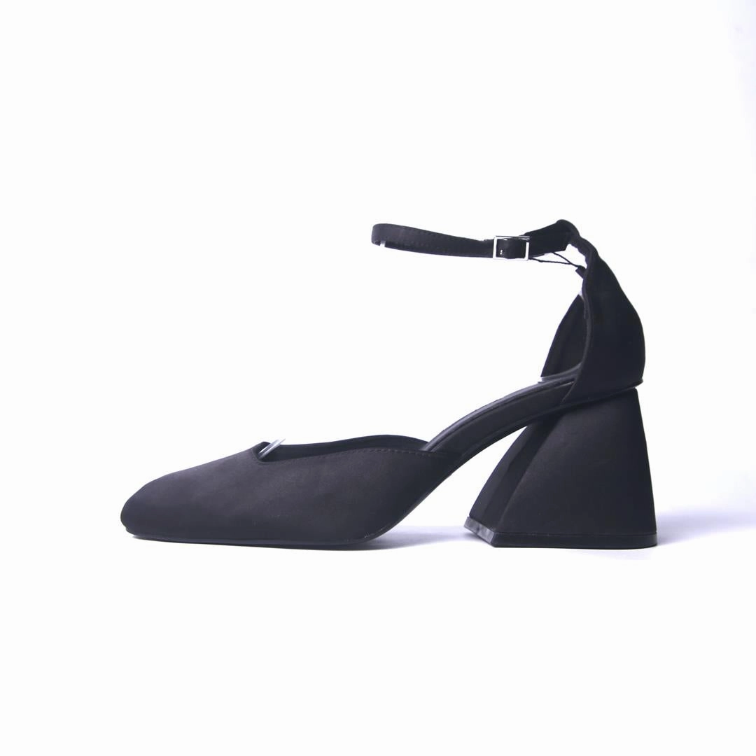 ZARA. . High Heel Platform Clogs