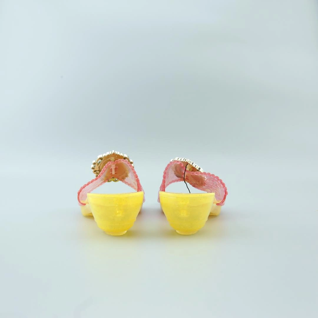 Boots Isotoner Slippers AMERICAN BRAND .