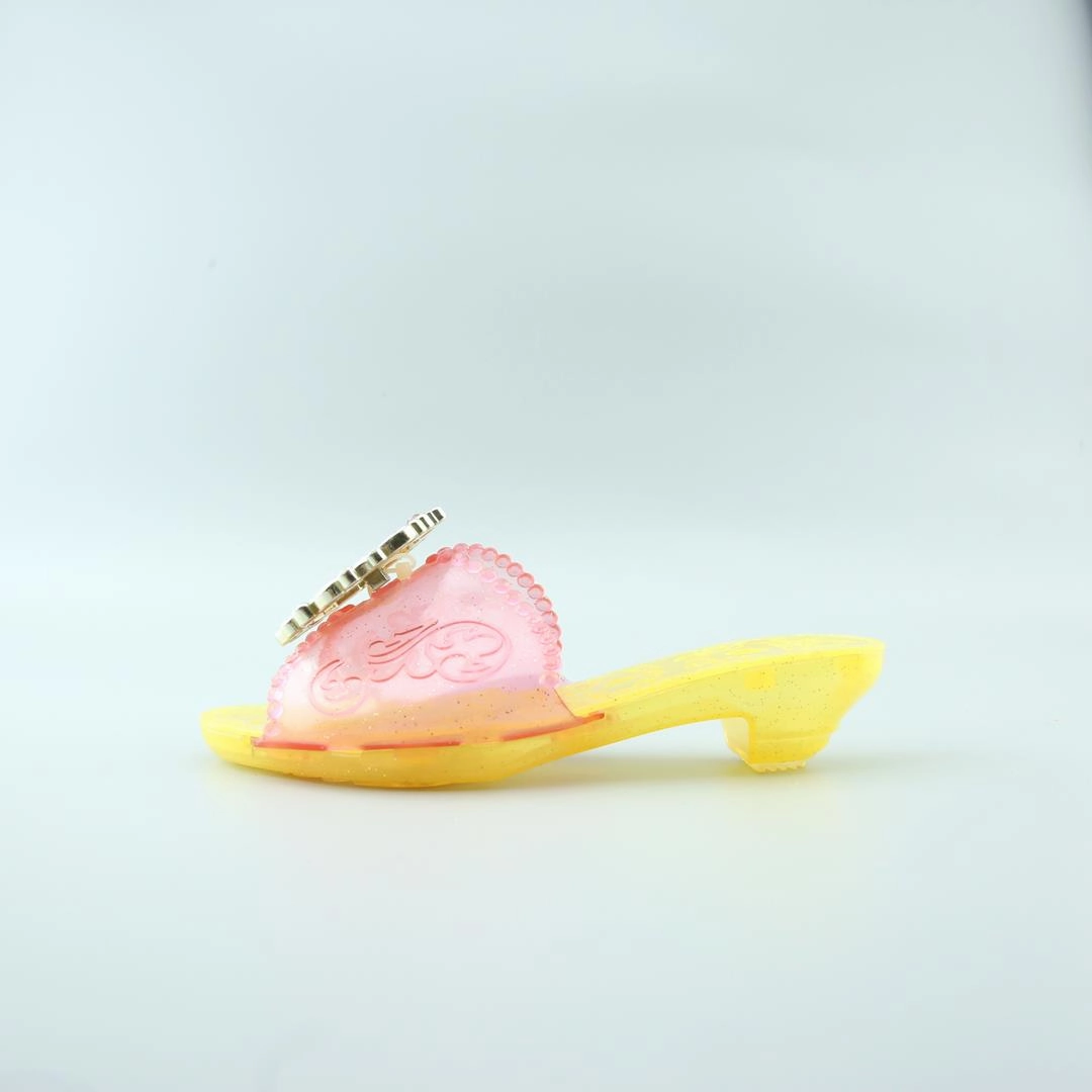 AMERICAN BRAND . Different Types Of Slippers