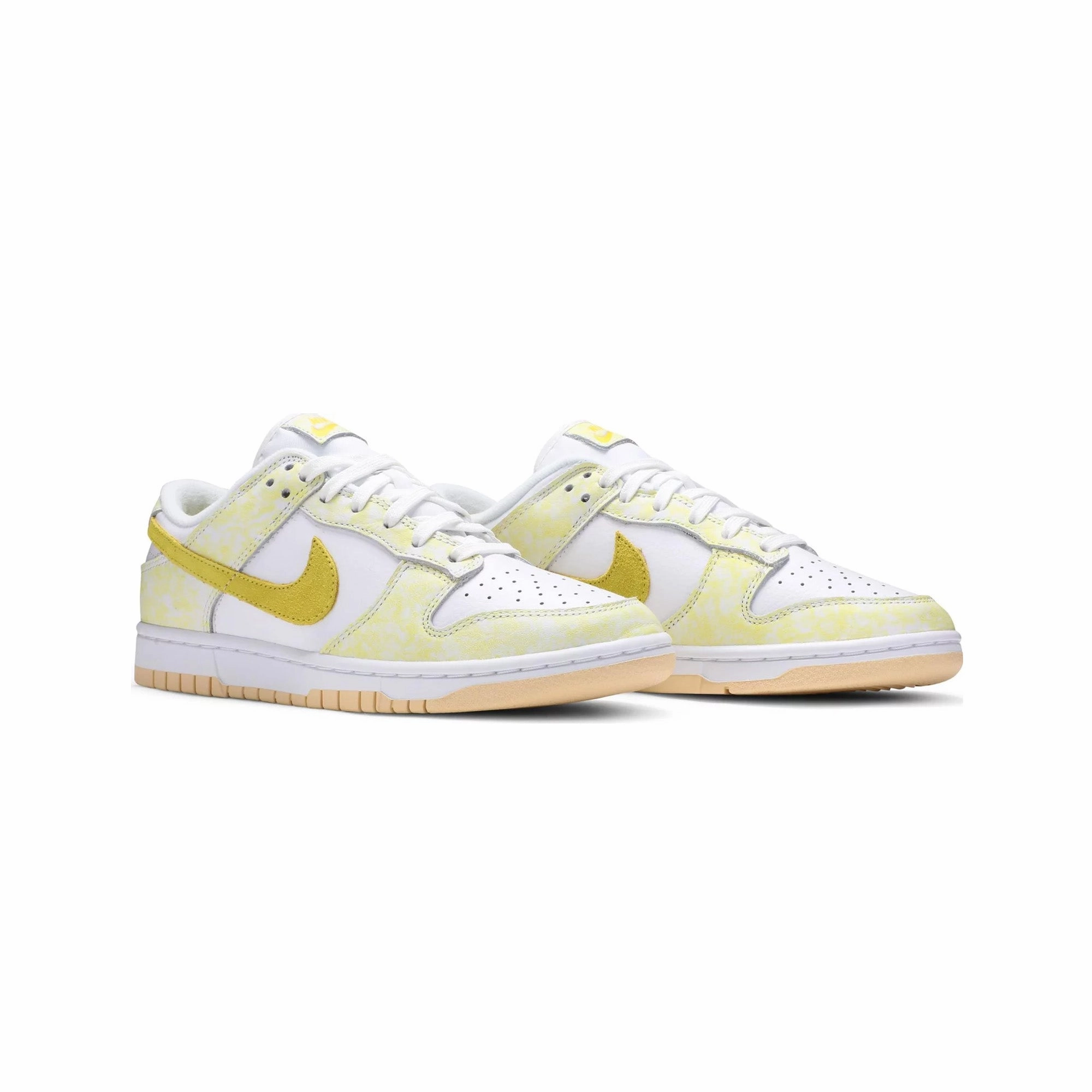Dunk Low OG 'Yellow Strike' W Nike Romaleos Weightlifting Shoes