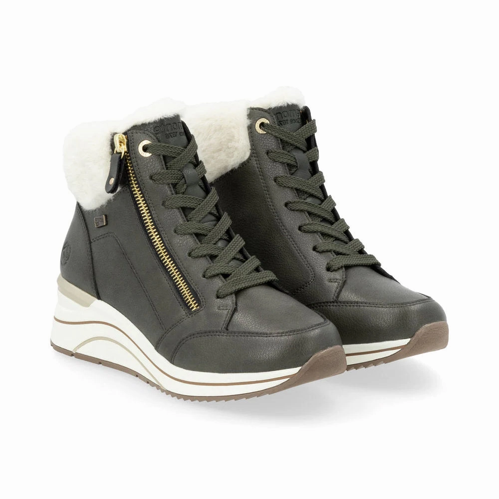 D0T77 Small Heel Boots