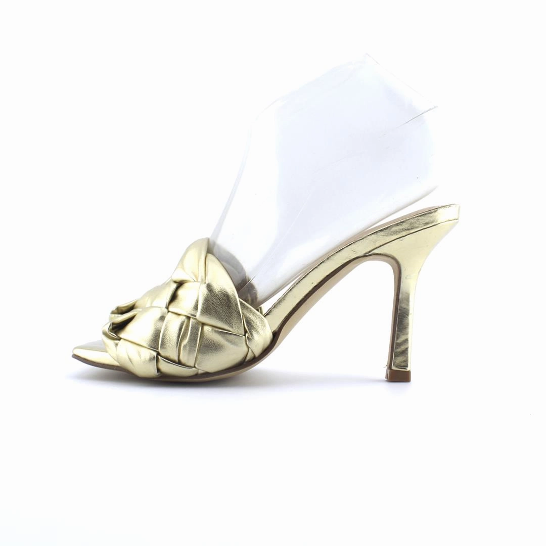 MARC FISHER . High Heels Short