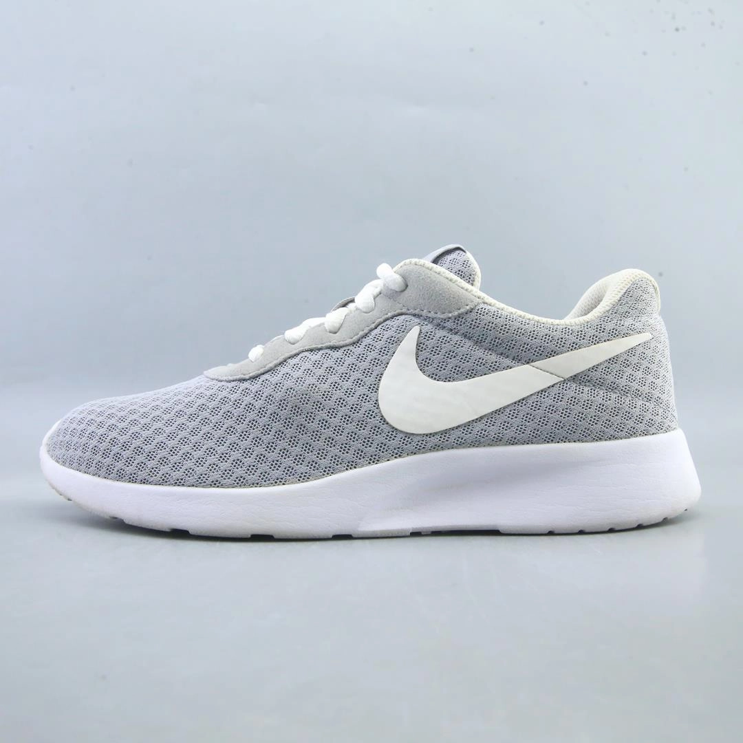 NIKE TANJUN Shoes For Walking And Running