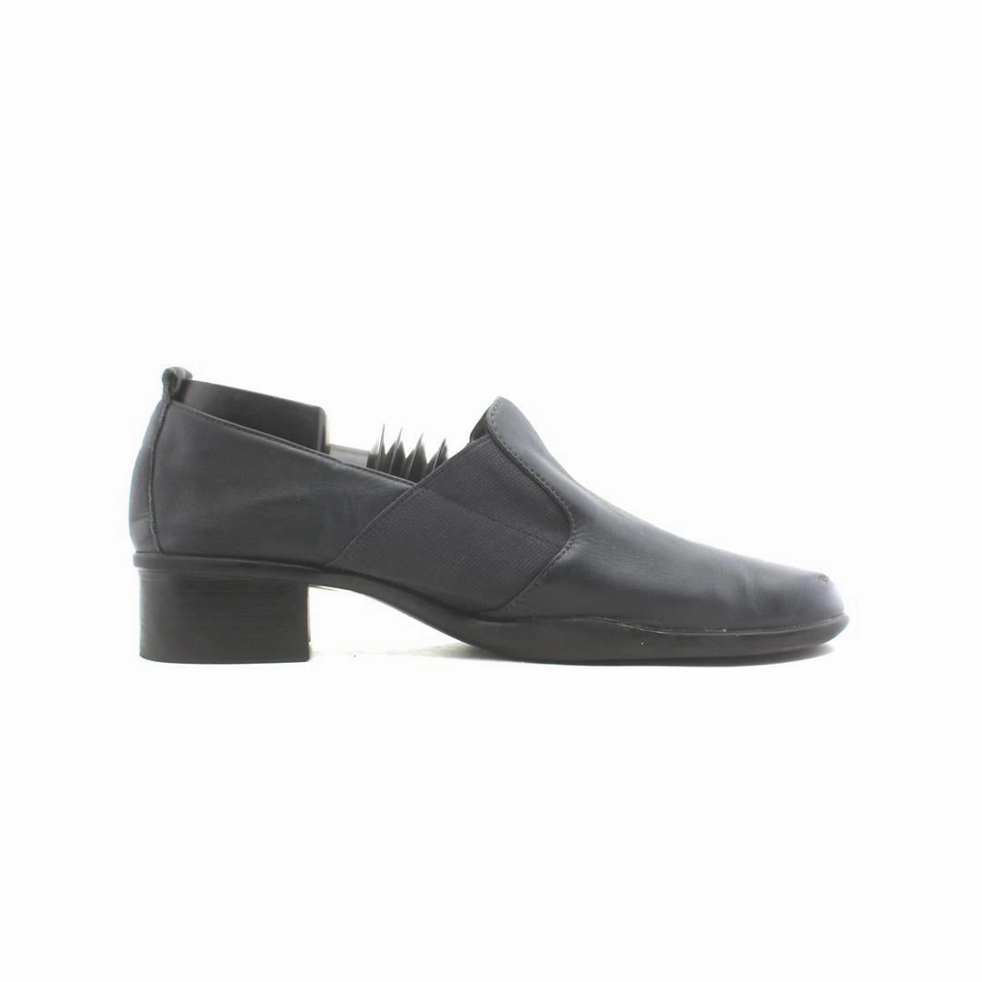 EASY SPIRIT . Naked On High Heels