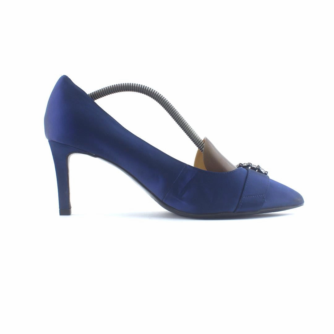 High Heel Shoes Illustration ANNE KLEIN IFLEX