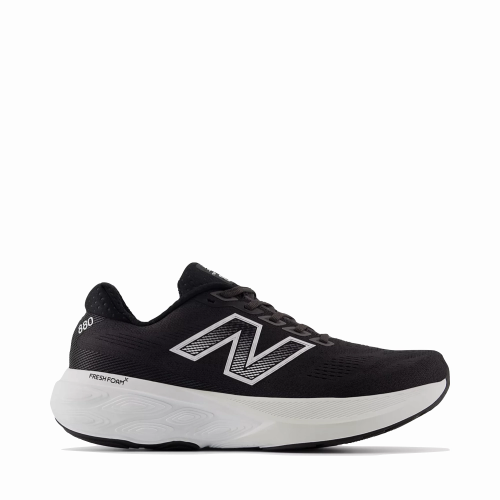 New Balance Men's Fresh Foam X 880v15 in Black with White and Reflection Footwear New Balance
