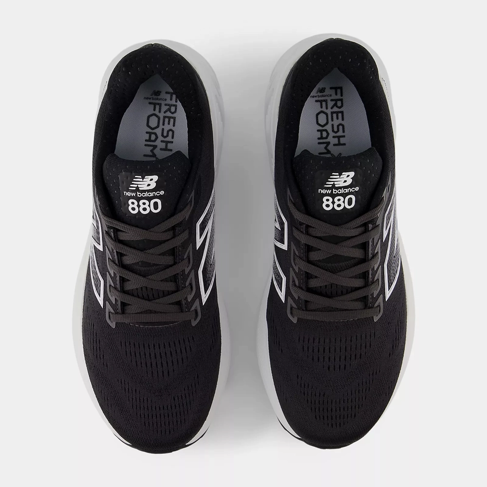 New Balance Men's Fresh Foam X 880v15 in Black with White and Reflection