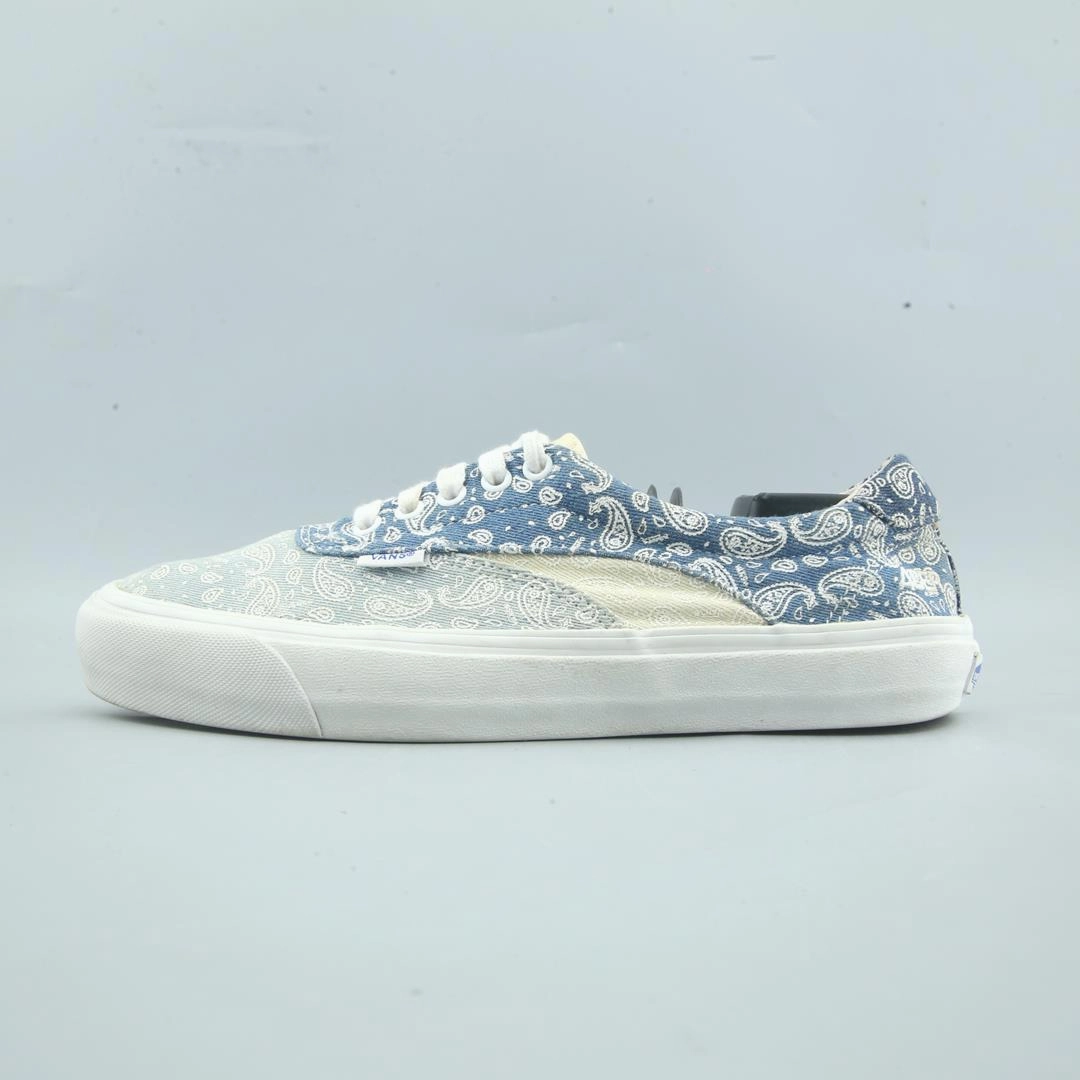 VANS AUTHENTIC Champs Casual Shoes