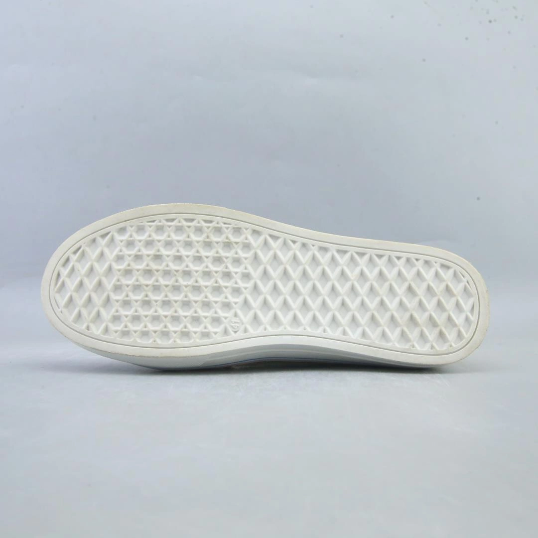 Casual Shoes Trend AMERICAN BRAND .