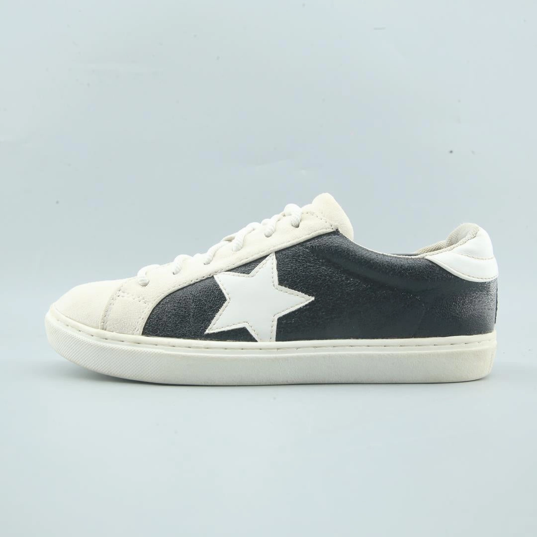 AMERICAN BRAND . New Unisex Casual Shoe
