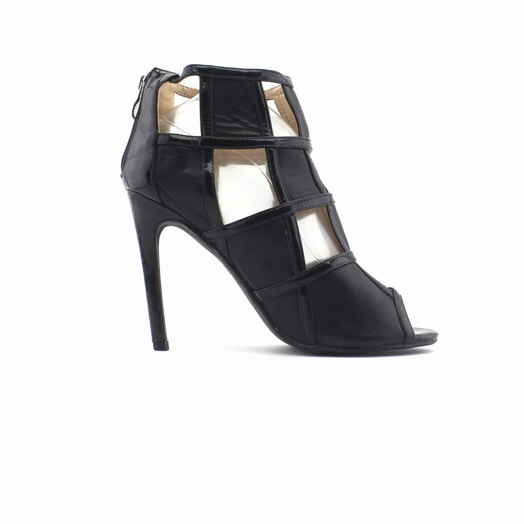 MOOW . Suede Heel Booties