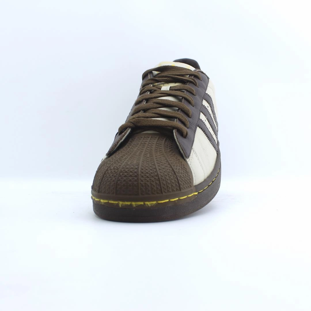 ADIDAS . Casual Shoes Brands In Pakistan