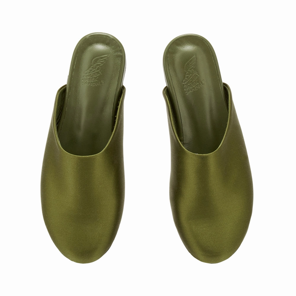 The Slipper Khaki Skechers