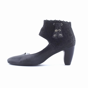 High Heels Nyc SANCHE DE LA ROSA .