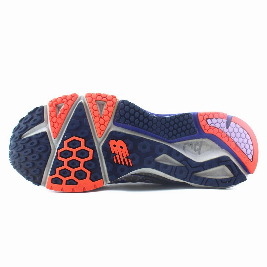 White New Balance Baseball Cleats NEW BALANCE 890V3