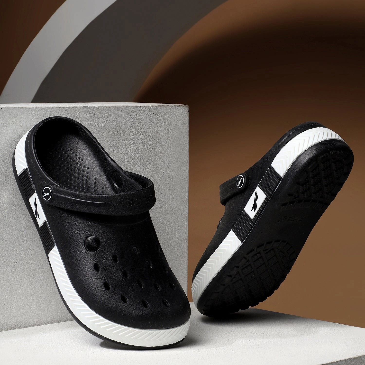 FLITE Clogs for Men FL 2020 Tommy Hilfiger Sandals