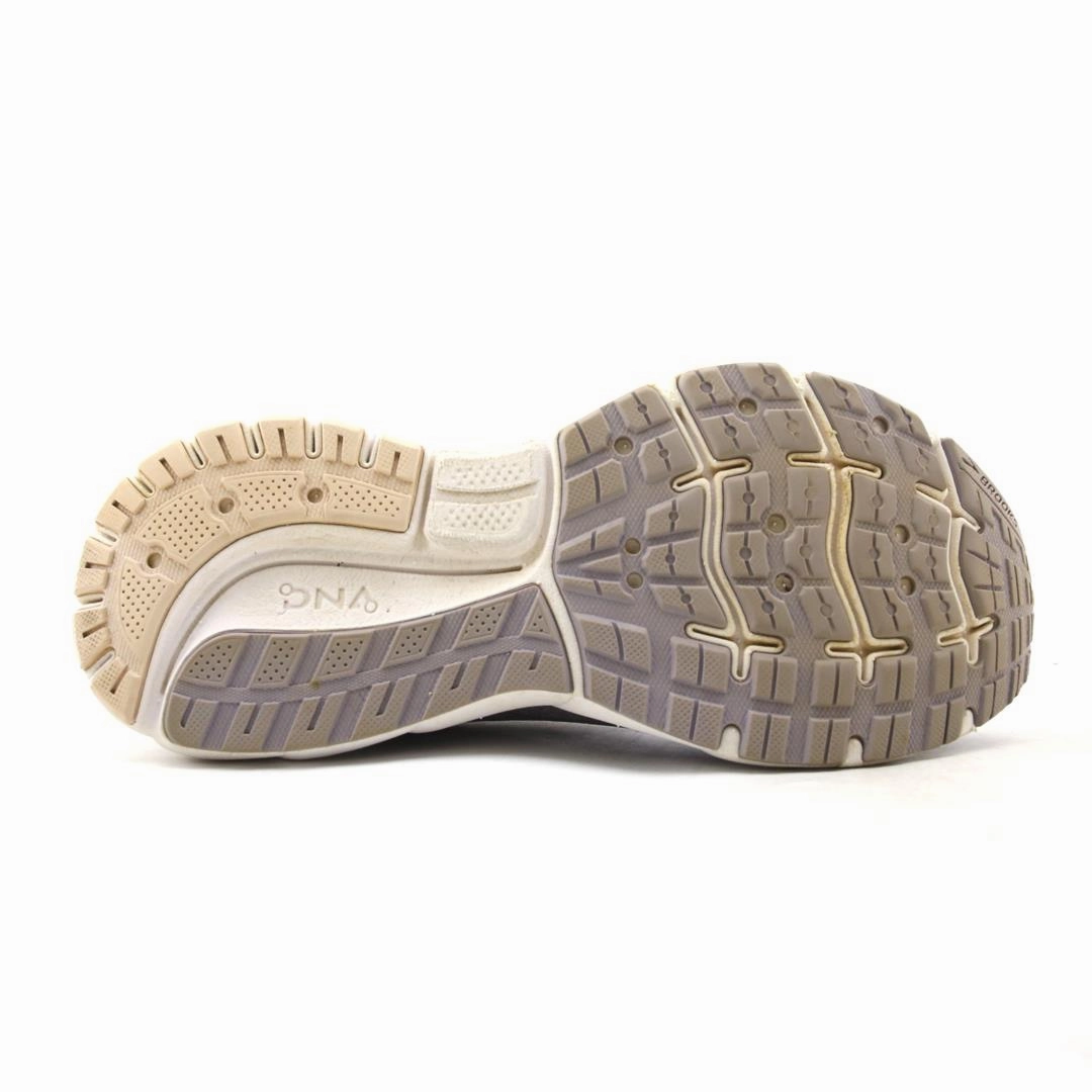 Running Shoes That Look Like Dress Shoes BROOKS TRANSMIT 3