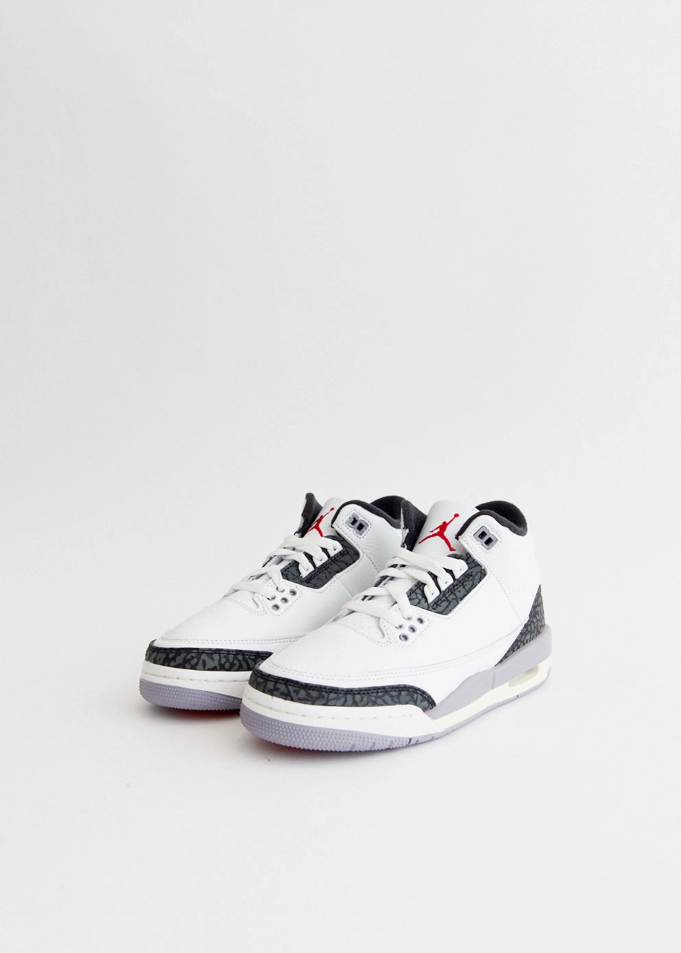 Slip On Dress Sneakers Air Jordan 3 Retro 'Cement Grey' Sneakers (GS)