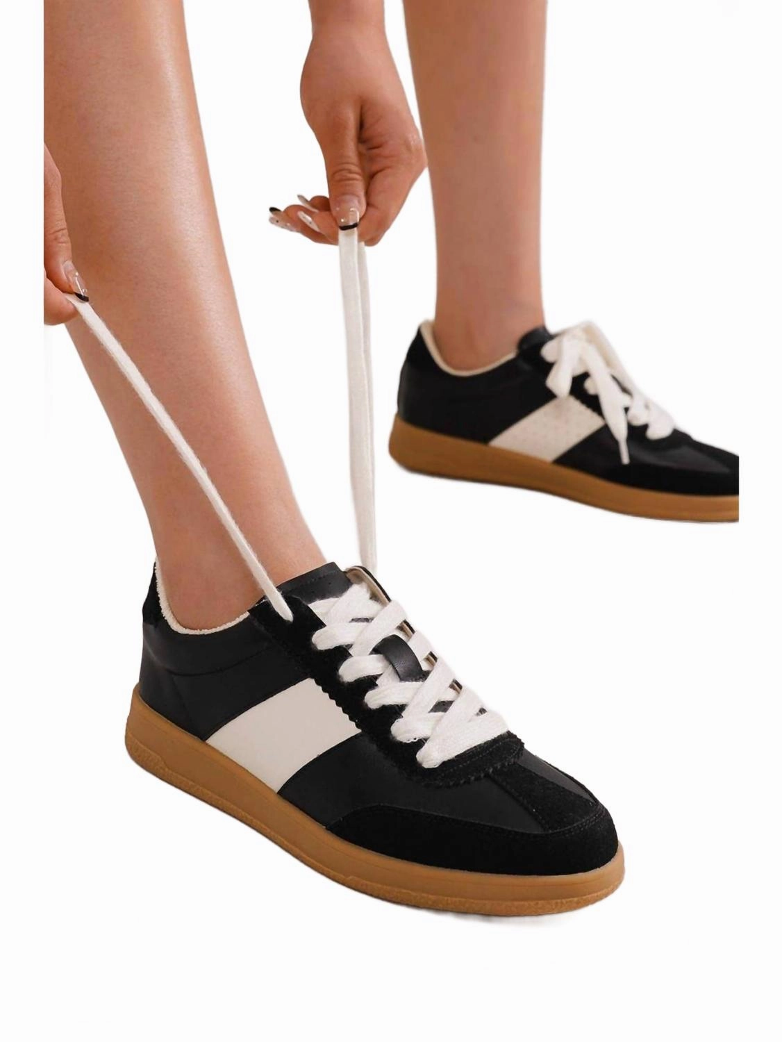 Women's Soul-01 Lace-Up Sneakers In Black Acrylic Paint On Sneakers