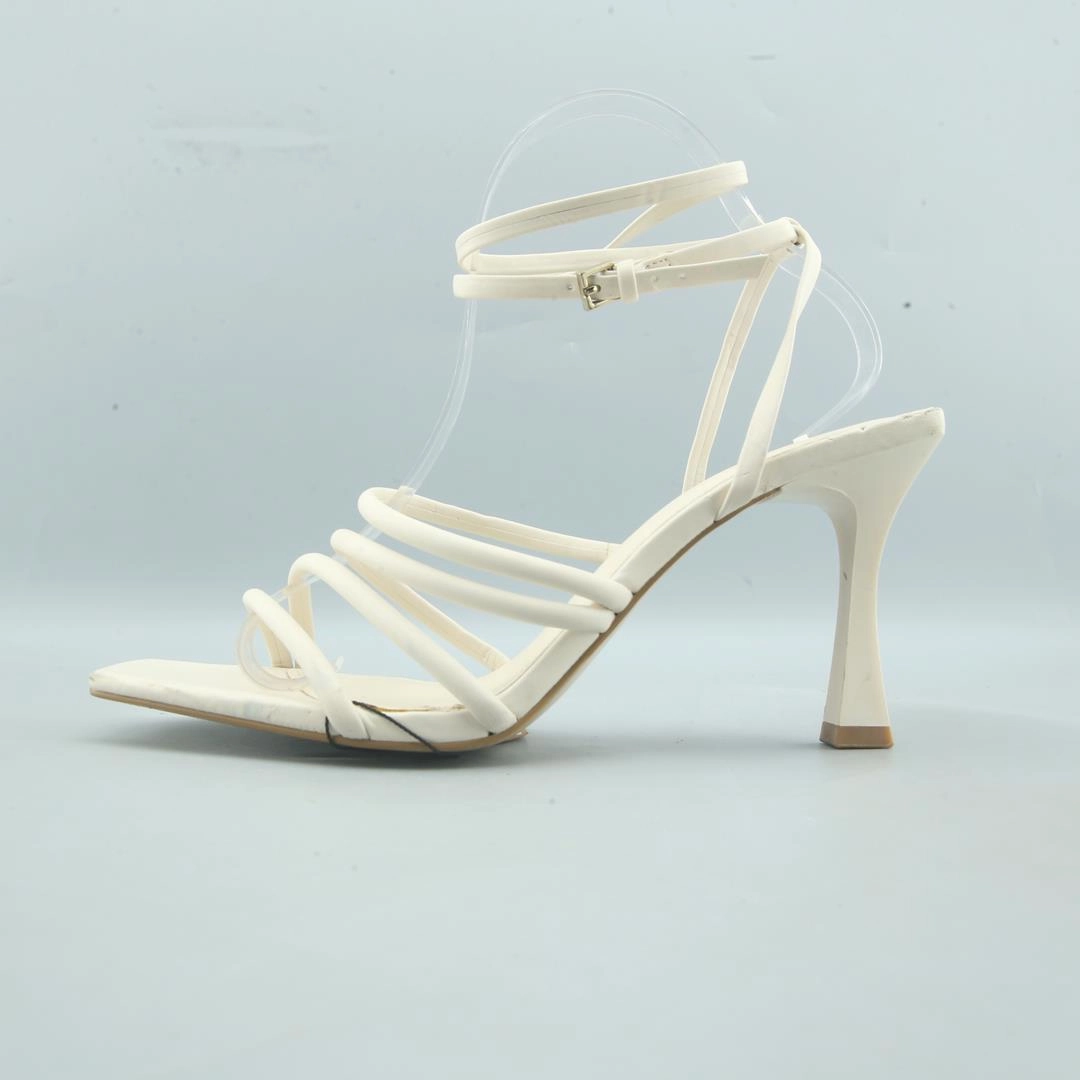 High Heels Bj STRADIVARIUS .