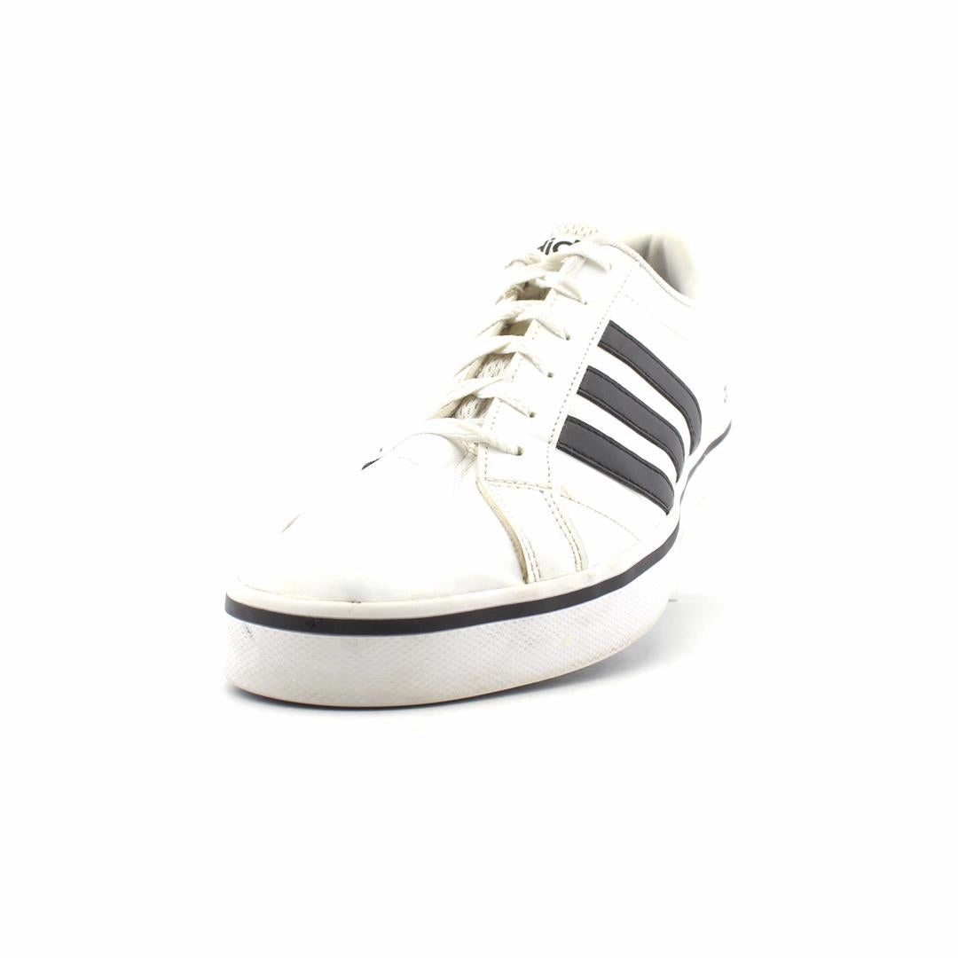 ADIDAS . Casual Shoes Snow
