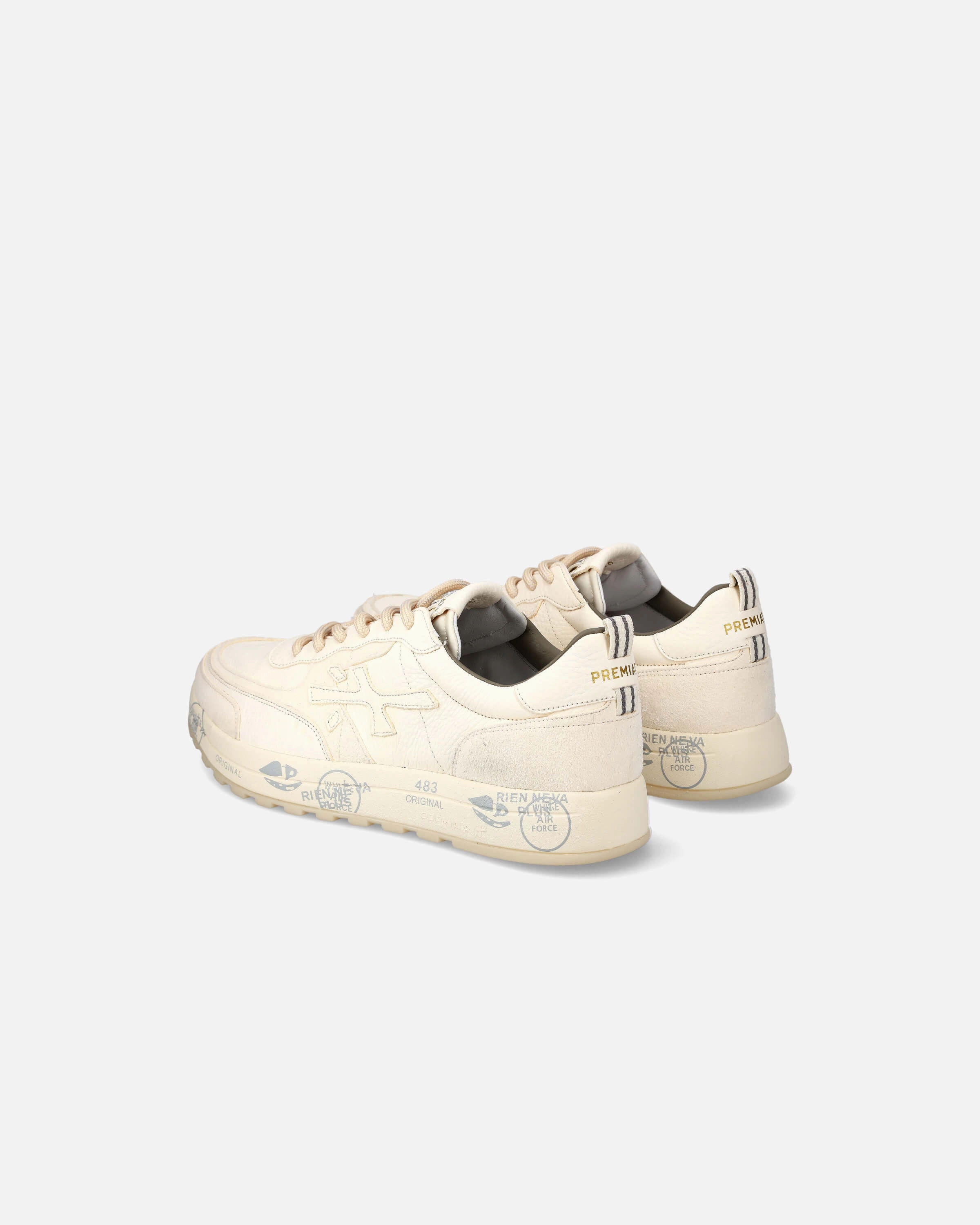 Bootcut Jeans With Sneakers Nous 7733