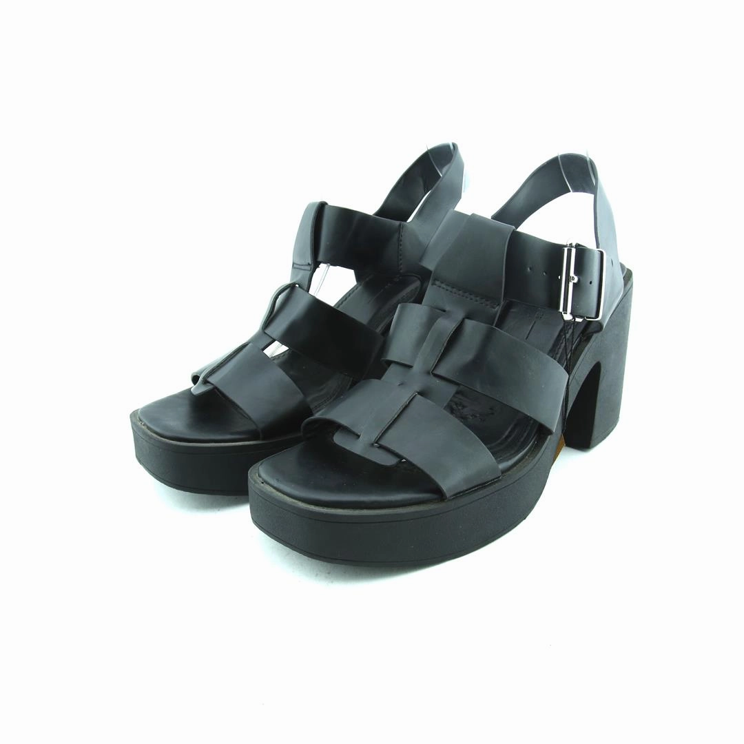 Non Slip High Heel Shoes BERSHKA .