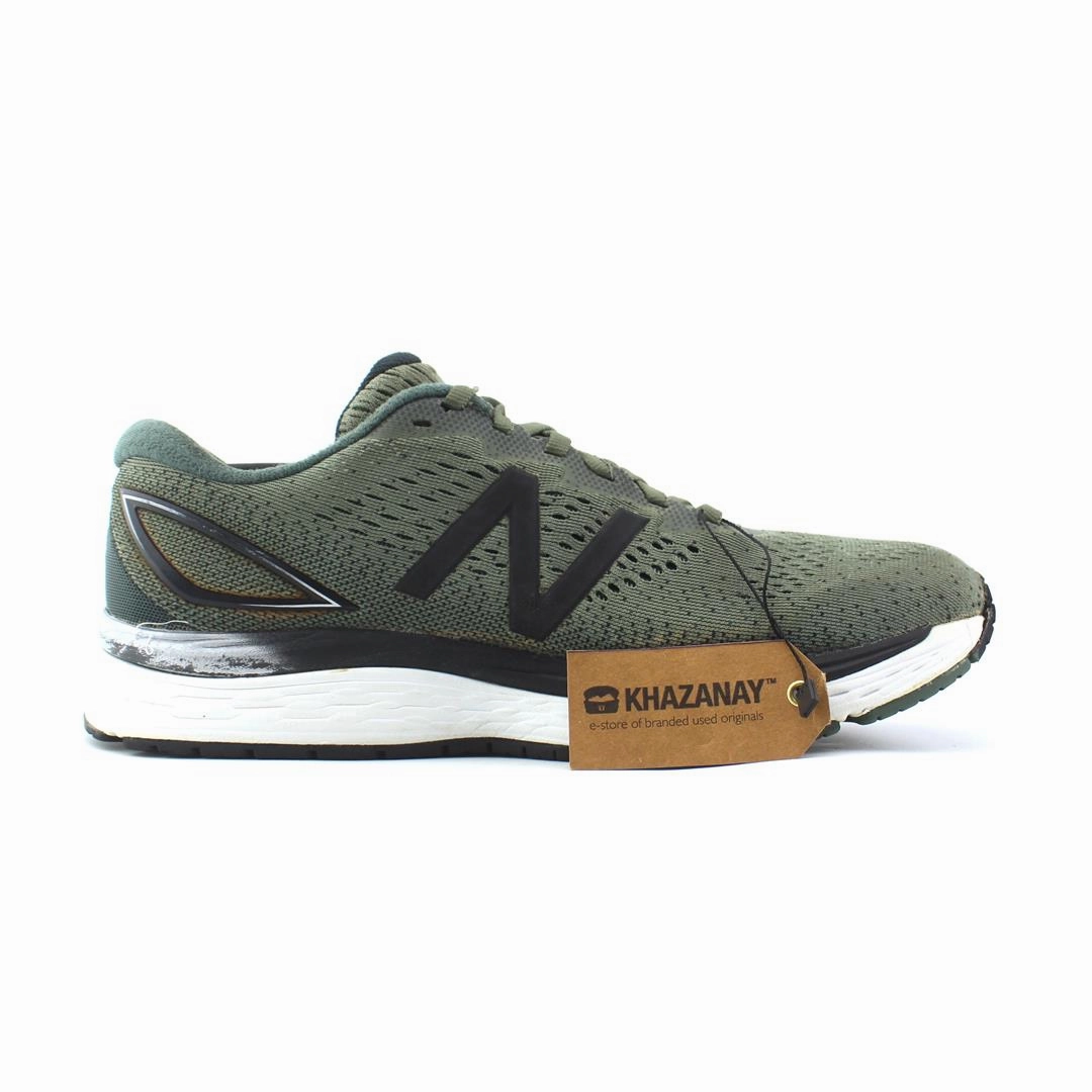 Green And White New Balance 1000 NEW BALANCE 880V9