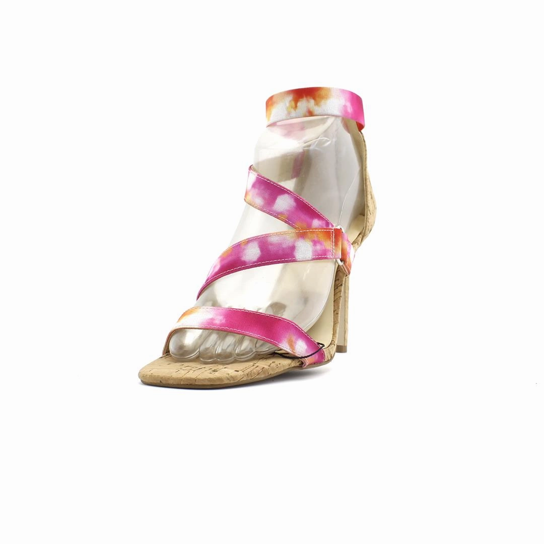 Best Celebrity Legs In Heels JESSICA SIMPSON .