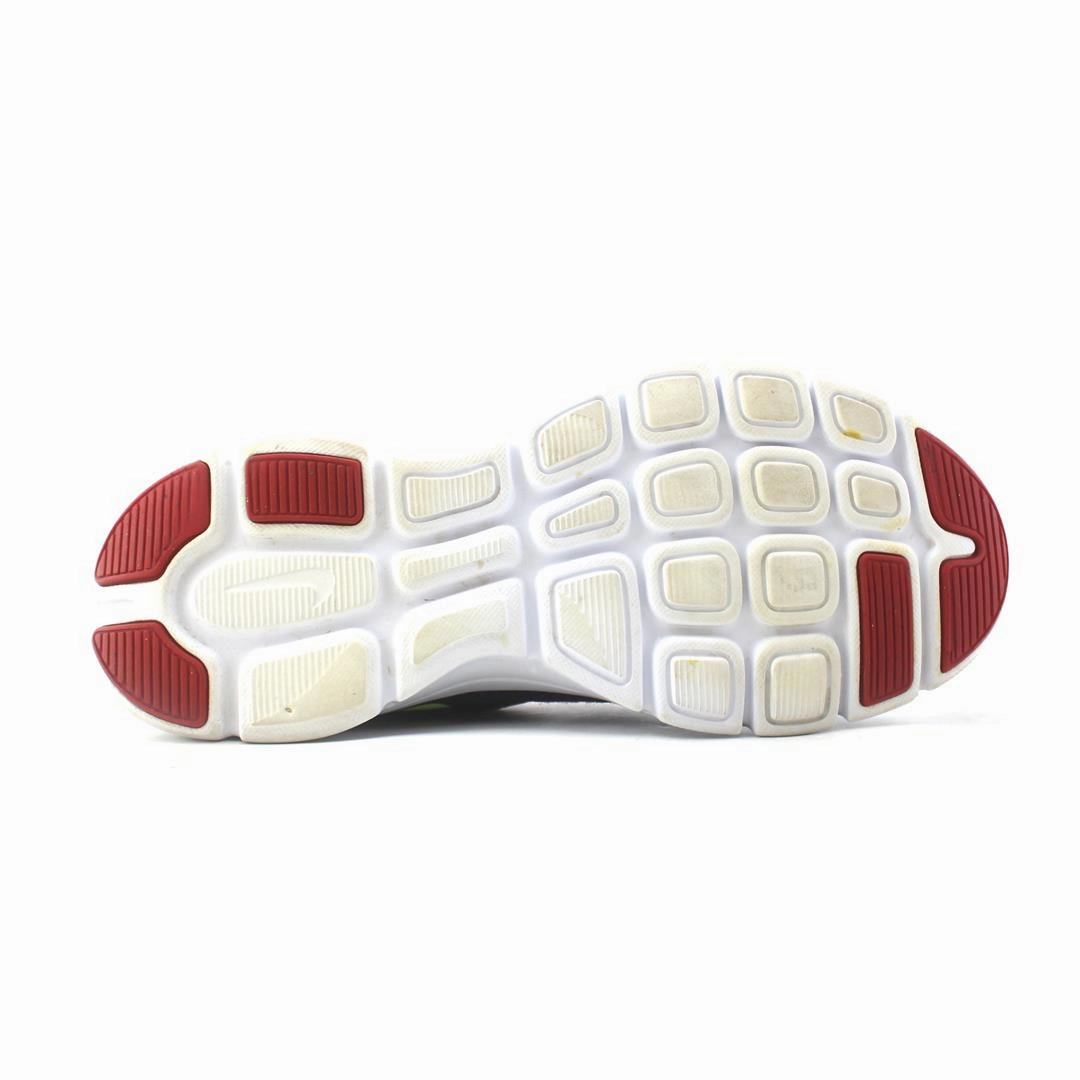 NIKE  FLEX EXPERIENCE RN 530 Running Shoes