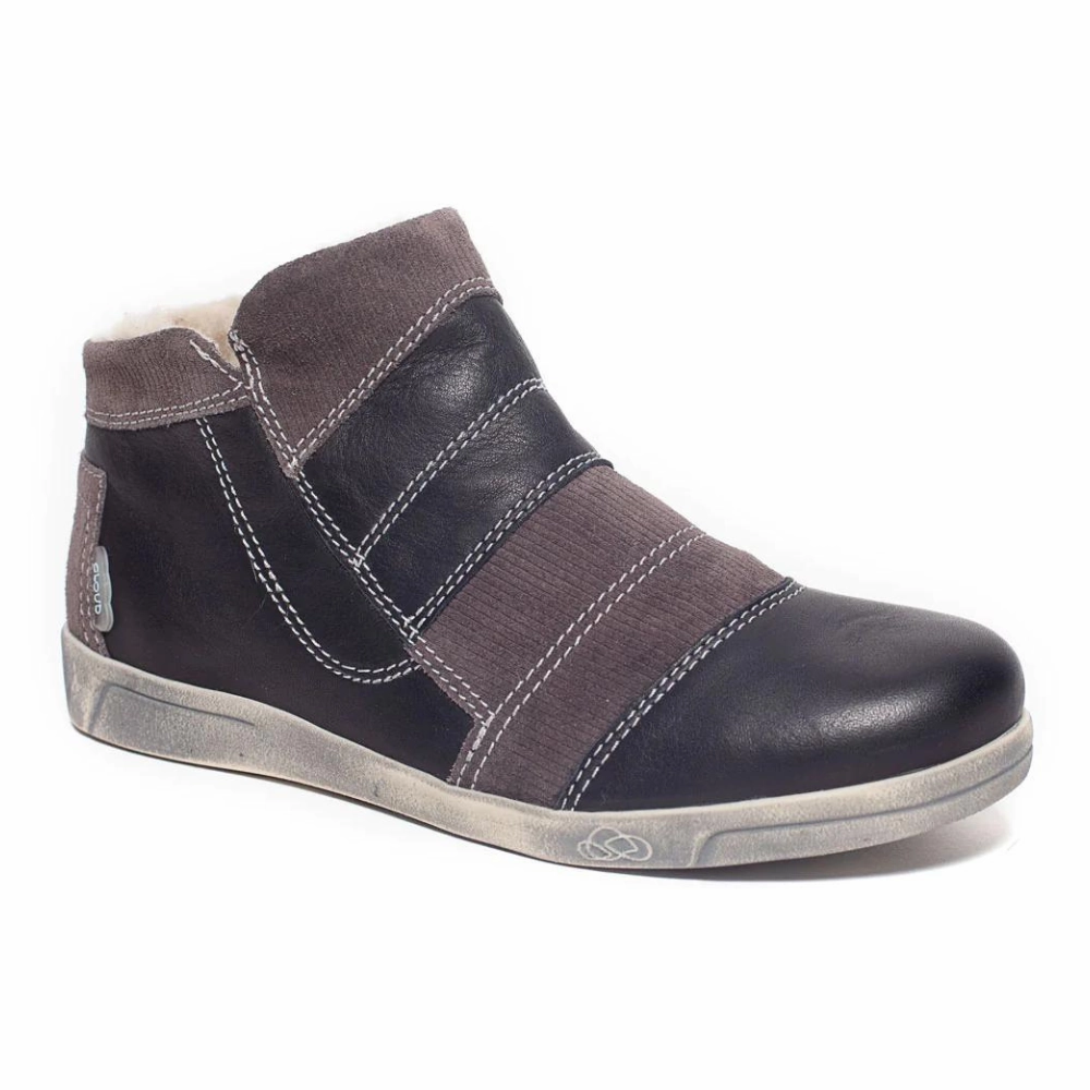 Wedge Sole Boots Cloud Footwear Accalia Velvet Black Wool Lining Boot (Women's)